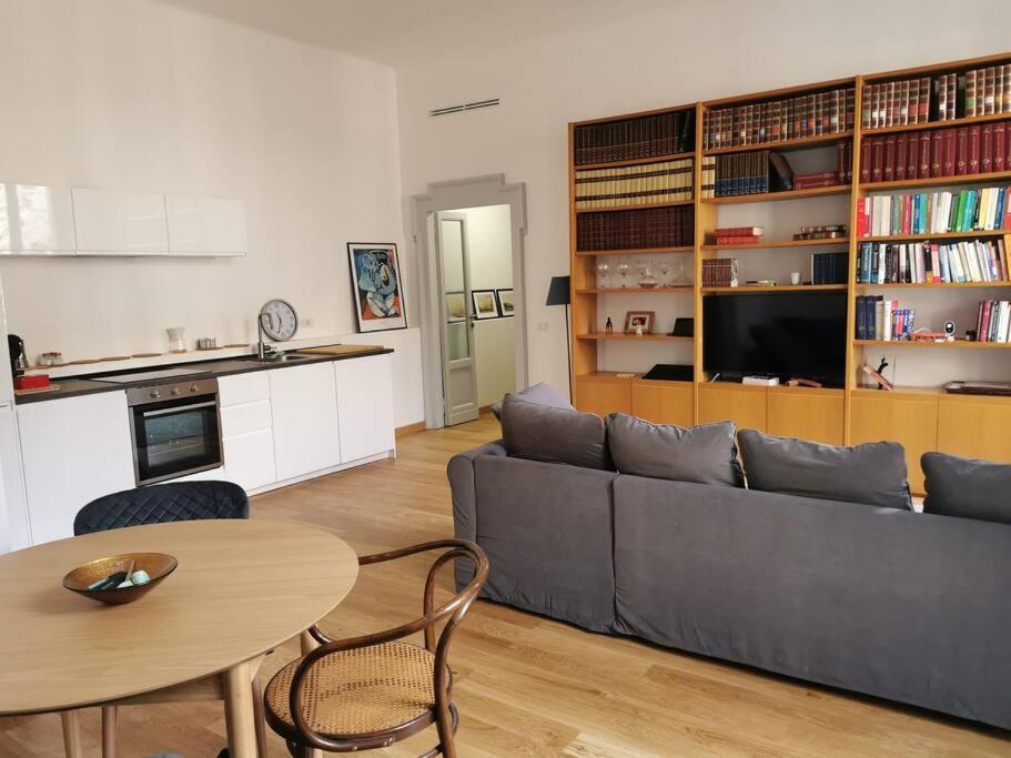 Luxury Apartment - Porta Venezia Milan Exterior photo